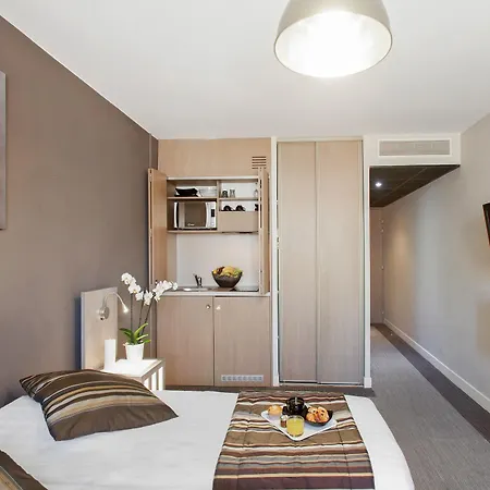 Appart'city Confort Centre Prado Velodrome 3*