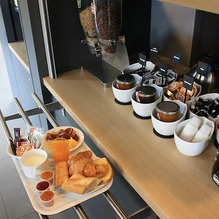 马赛埃斯塔克酒店 2*