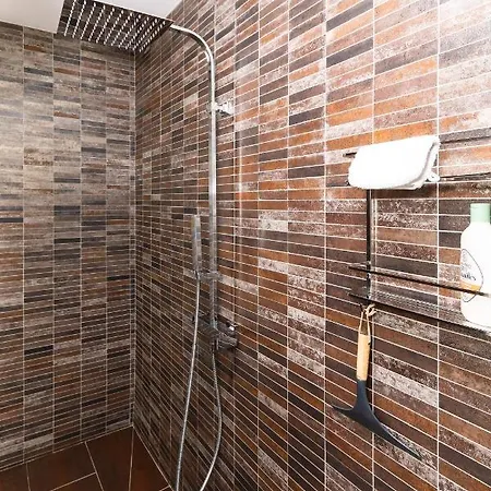 Apartment De Vauban, Au Pied De Notre Dame De La Garde - T3 Climatise Marseille