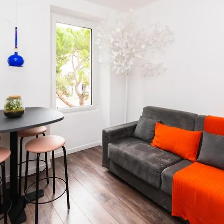 De Vauban, Au Pied De Notre Dame De La Garde - T3 Climatise Apartment Marseille