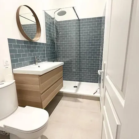 Pleasant 3-bedroom Flat In The Center Of Apartment Marseille