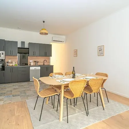 Apartment Le Rome -hyper Centre 3 Chambres Climatises *
