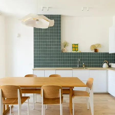 90m2 Design, Calme, Wifi, Clim, Netflix Marseille