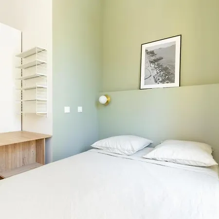 90m2 Design, Calme, Wifi, Clim, Netflix Apartment