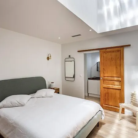 Apartment Duplex Terrasse Vieux Port 8pers *