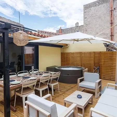 Duplex Terrasse Vieux Port 8pers Apartment