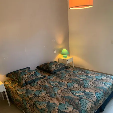 Apartment T3 Jardin 1 Km La ! Marseille