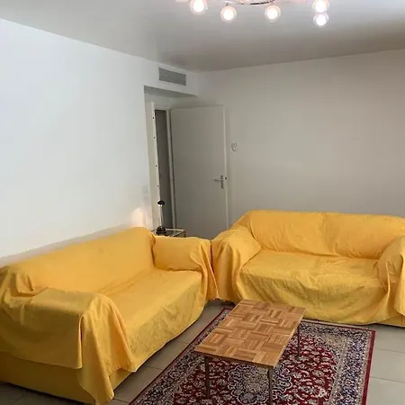 T3 Jardin 1 Km La ! Apartment