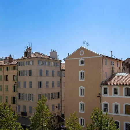 Standing Vieux Port 110 M2, Apartment *