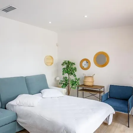 Apartment Duplex Terrasse Vieux Port 8pers *