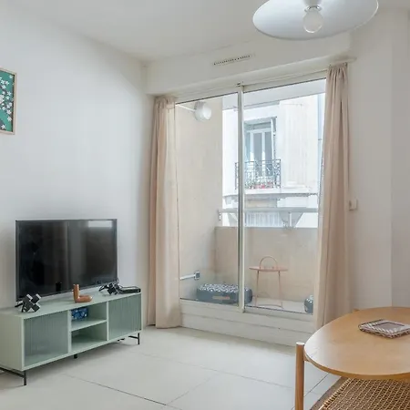 T2 Avec Balcon - Chaves Apartment *