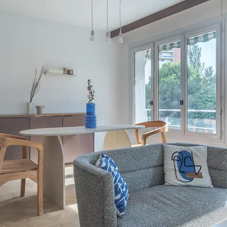 T2 En Centre - Castelane Apartment *