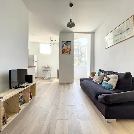 Charmant Renove - Central & Spacieux - Les Freres De La Loc' Apartment *