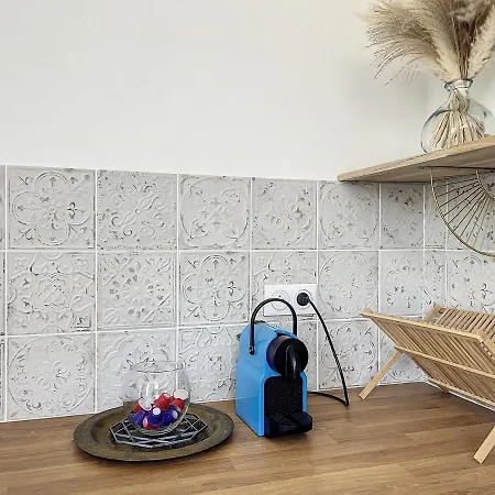 Apartment Charmant Renove - Central & Spacieux - Les Freres De La Loc'