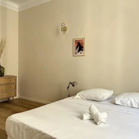 Charmant Renove - Central & Spacieux - Les Freres De La Loc' Apartment