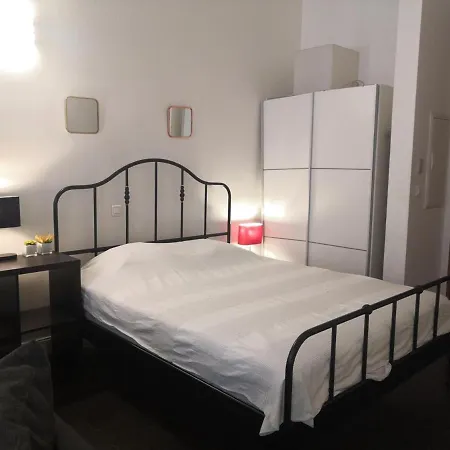 Apartment Venture *