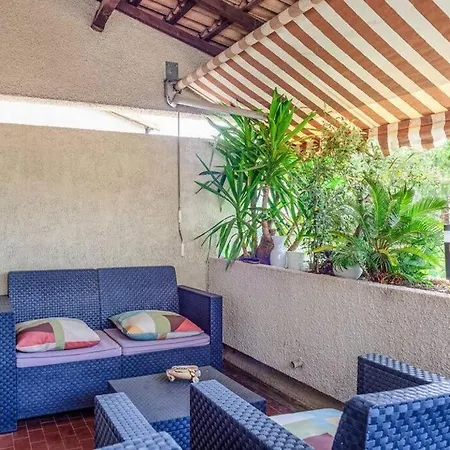 Les Cigales Apartment