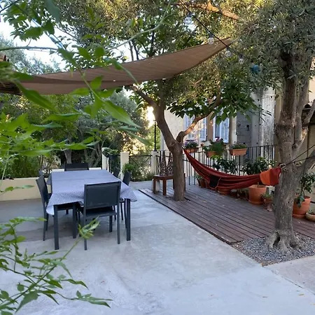 Homestay Le Cabanon De Betty Marseille