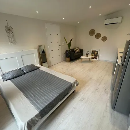 Apartment Studio *