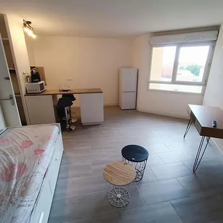 Equipe 2 A 4 Couchages St Charles Apartment *
