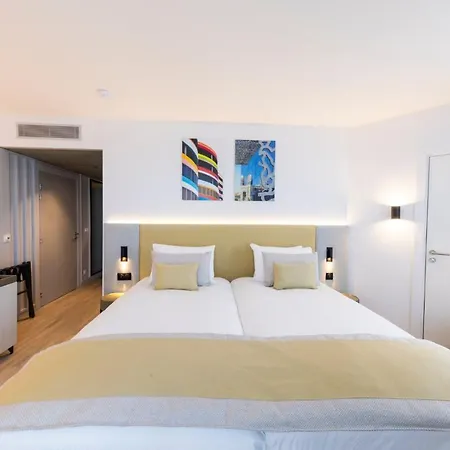 Hotel Crowne Plaza - Le Dome Marselha