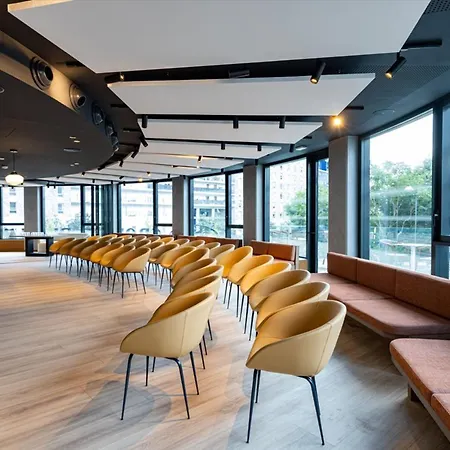 Crowne Plaza - Le Dome Ξενοδοχείο 4*