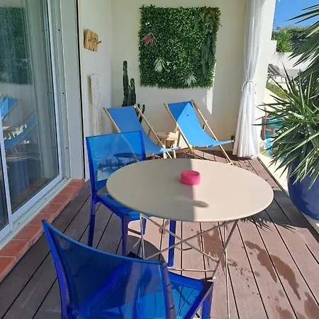 Guest house Les 2 Vue Piscine