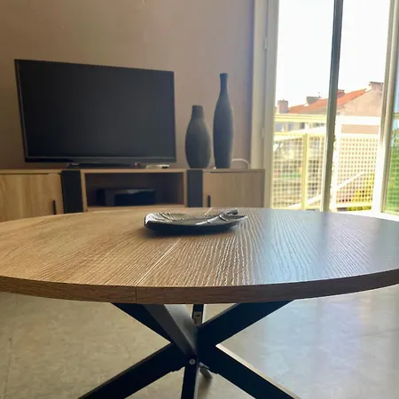 Apartment Grand Gare St Charles 3 Pieces *