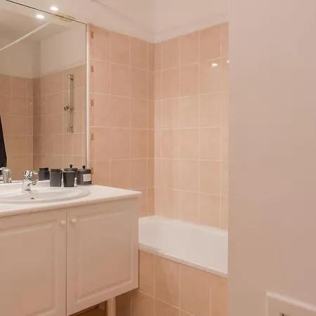 T2 Panier Avec Loggia Marseilles