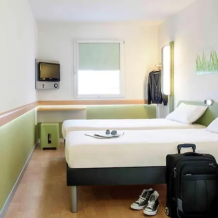 Ibis Budget Timone Hotel 2*