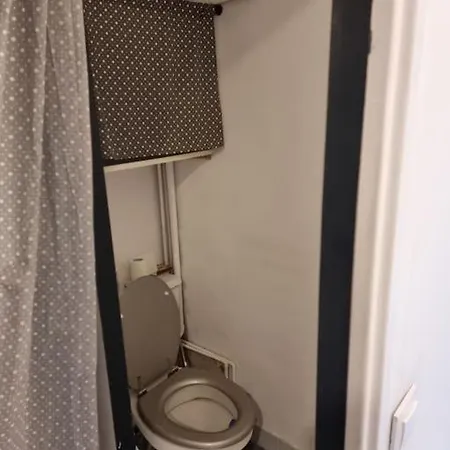 Cosy Apartments: Student Haven