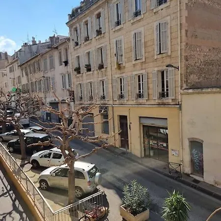 Cosy Apartments: Student Haven Marseille