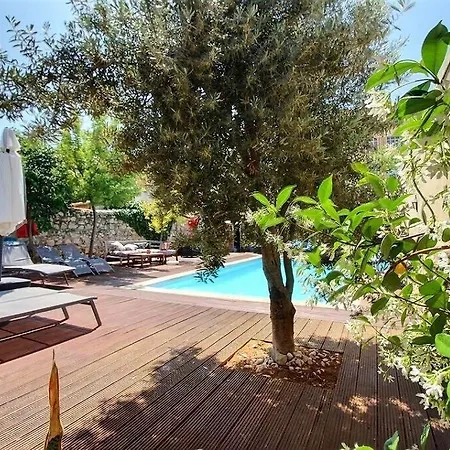 Holiday home Villa Avec Piscine Et 3 Logements Ideale Groupe *