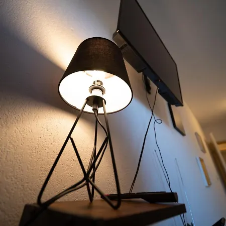 Equipe Wifi A 6 Min St Charles Apartment