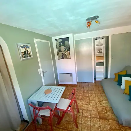 Maisonette Proche Velodrome Apartment *