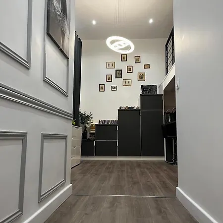 Apartment Romantique Cours Lieutaud