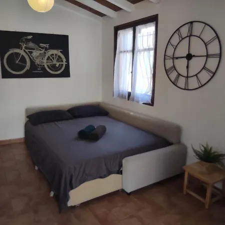 Chill Out Cabanon Coeur Calanques Chalet Marseille