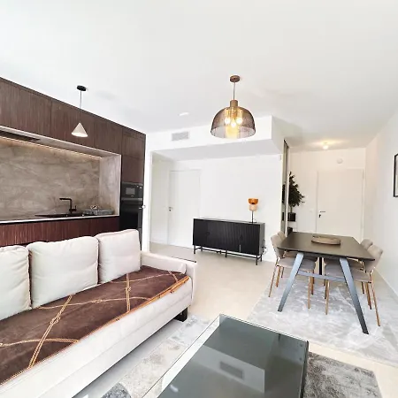Apartment Moderne Tout Equipe. Marseille