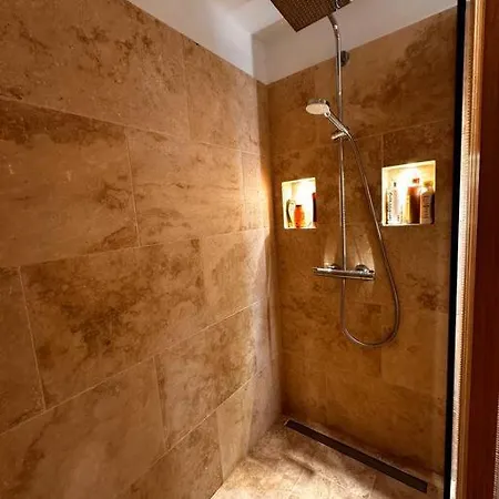 Apartment Pepite Coeur 7eme Confort - Clim - Parking *
