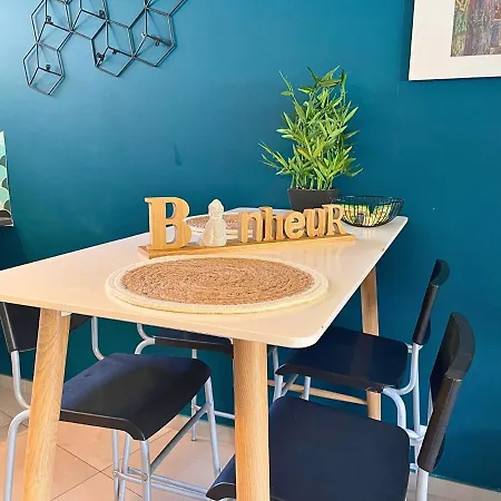 *le Royal*havre De Paix*wifi* Apartment Marseille