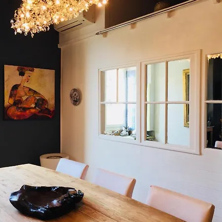 Homestay Les Arcenaulx De Marianne Marseille