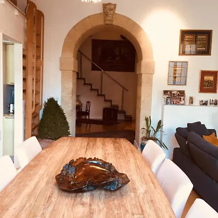 Homestay Les Arcenaulx De Marianne