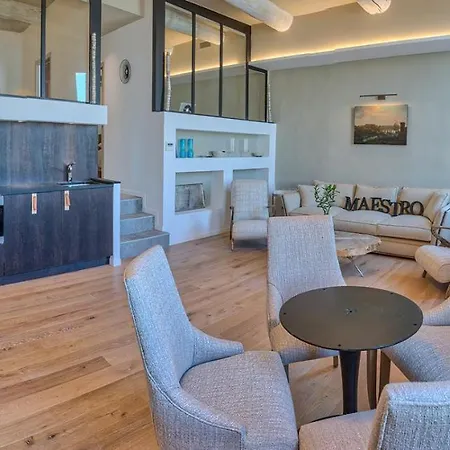 Apartment Mermoz