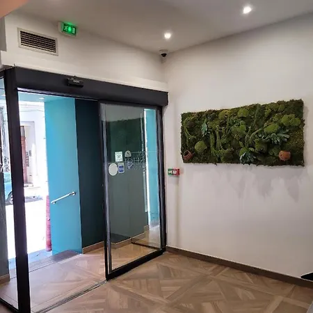 Hotel Le M