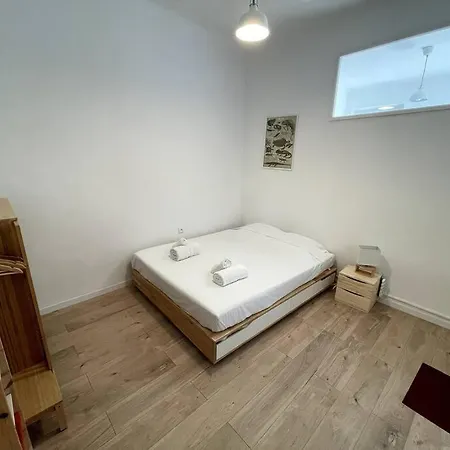 Apartment / 4 Pers / 2 Ch / Noailles Coeur Marseille