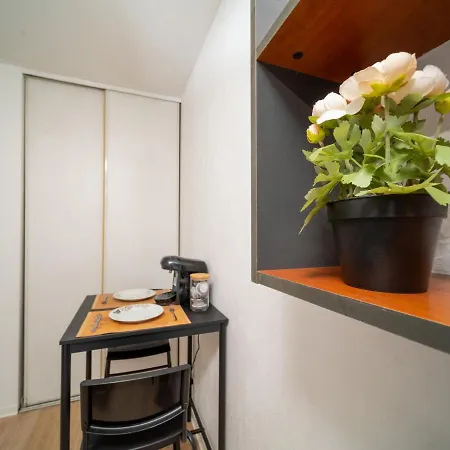 Equipe A 5 Min De La Gare St Charles Apartment