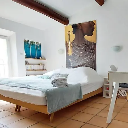 Beautiful Mas With Swimming Pool In Provence / Maison Provencale Avec Piscine Villa Marseille