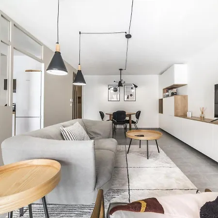 Elegant T3 Au Panier Vieux Port Avec Terrasse Privee Et Parking *