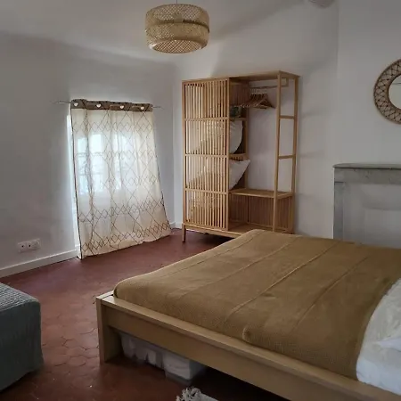 Apartment Au Coeur De Marseille, Le Stassi