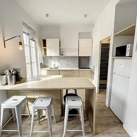 Place - Lumineux Au Coeur De La Joliette Apartment Marseille